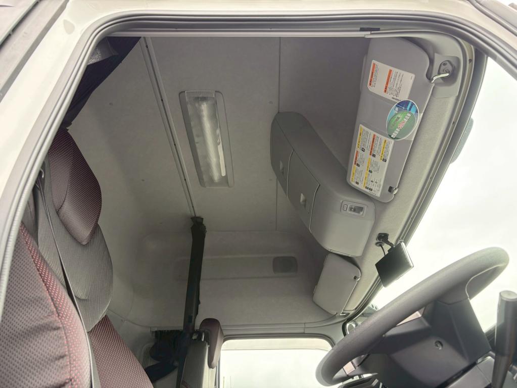 UD クオン 2RG-CG5FA(8x4)の写真24