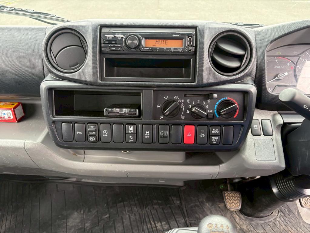 日野 デュトロ 2KG-XZC605M(2WD)の写真22