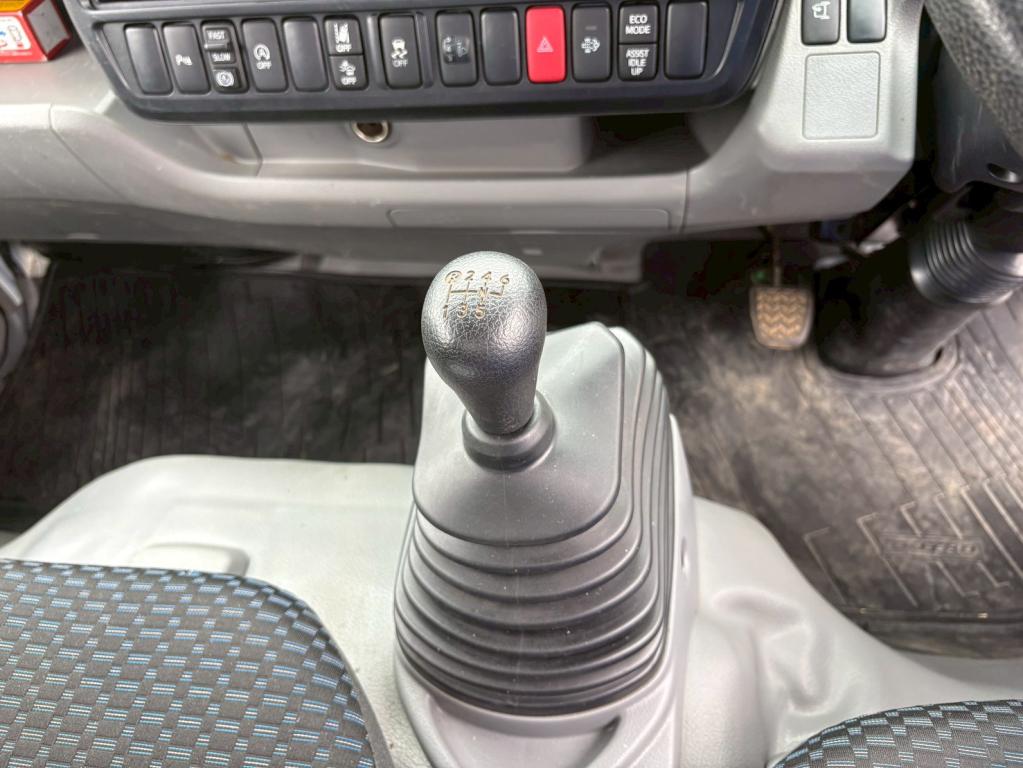 日野 デュトロ 2KG-XZC605M(2WD)の写真23