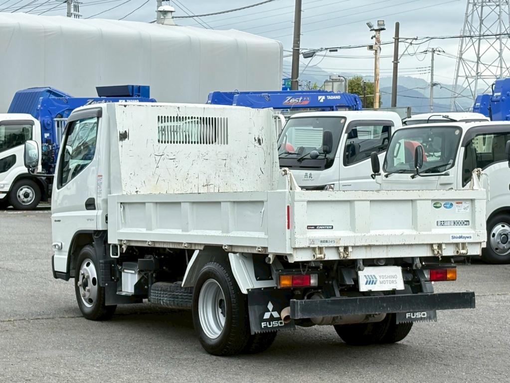 三菱 キャンター 2RG-FBA60(2WD)の写真3