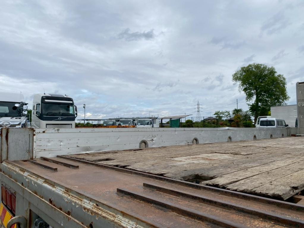 ＵＤ クオン QKG-CG5ZM(8x4)の写真10