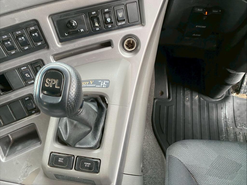 ＵＤ クオン QKG-CG5ZM(8x4)の写真23