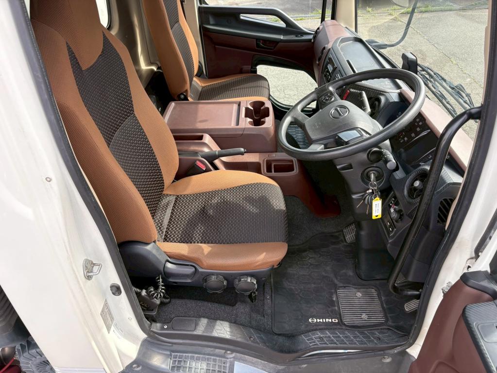 日野 レンジャー 2KG-FC2ABG(2WD)の写真21