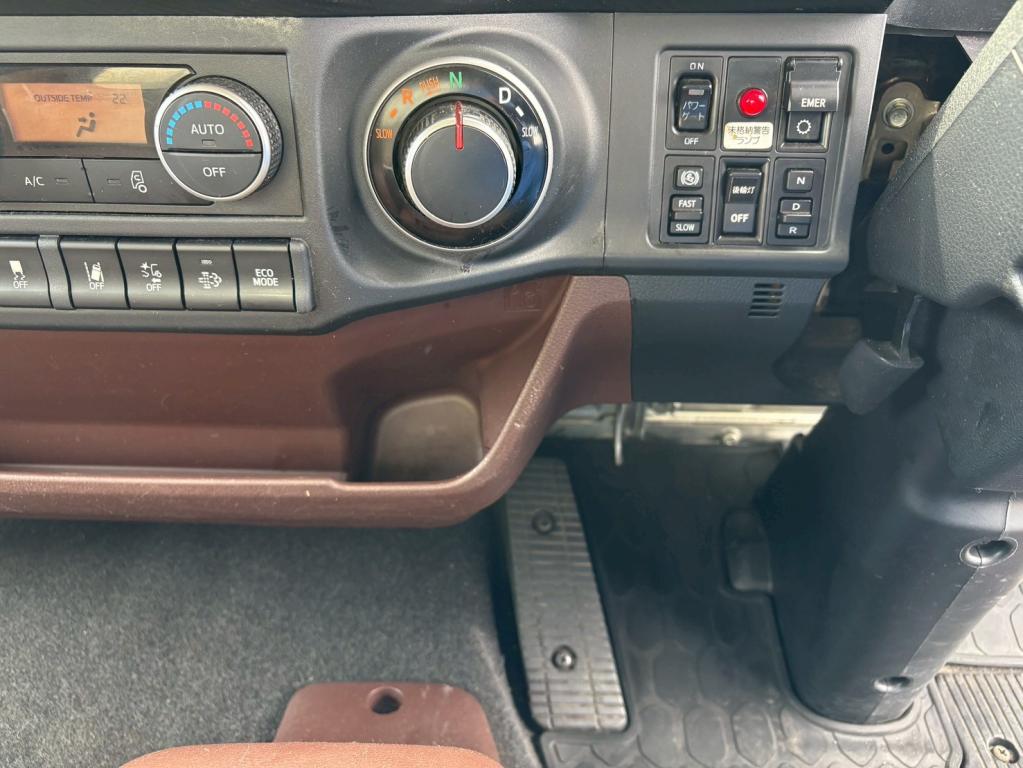 日野 レンジャー 2KG-FC2ABG(2WD)の写真23