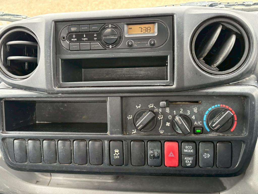 日野 デュトロ TKG-XZU620T(2WD)の写真22