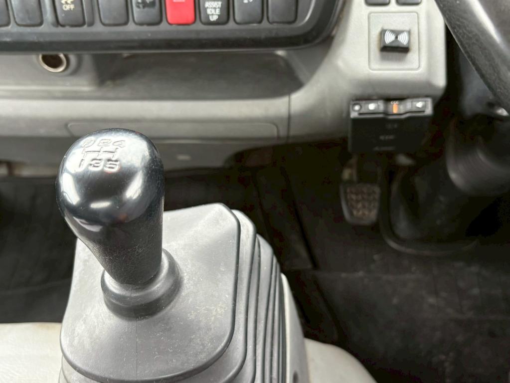 日野 デュトロ TKG-XZU620T(2WD)の写真23