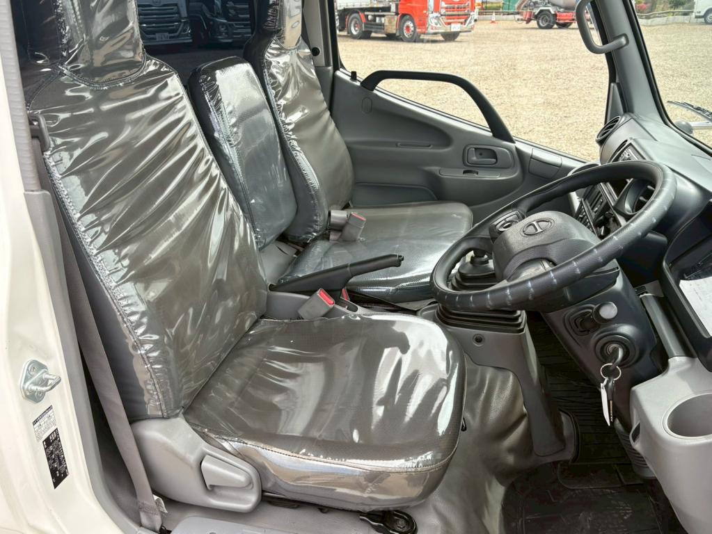 日野 デュトロ 2RG-XZU605M(2WD)の写真19