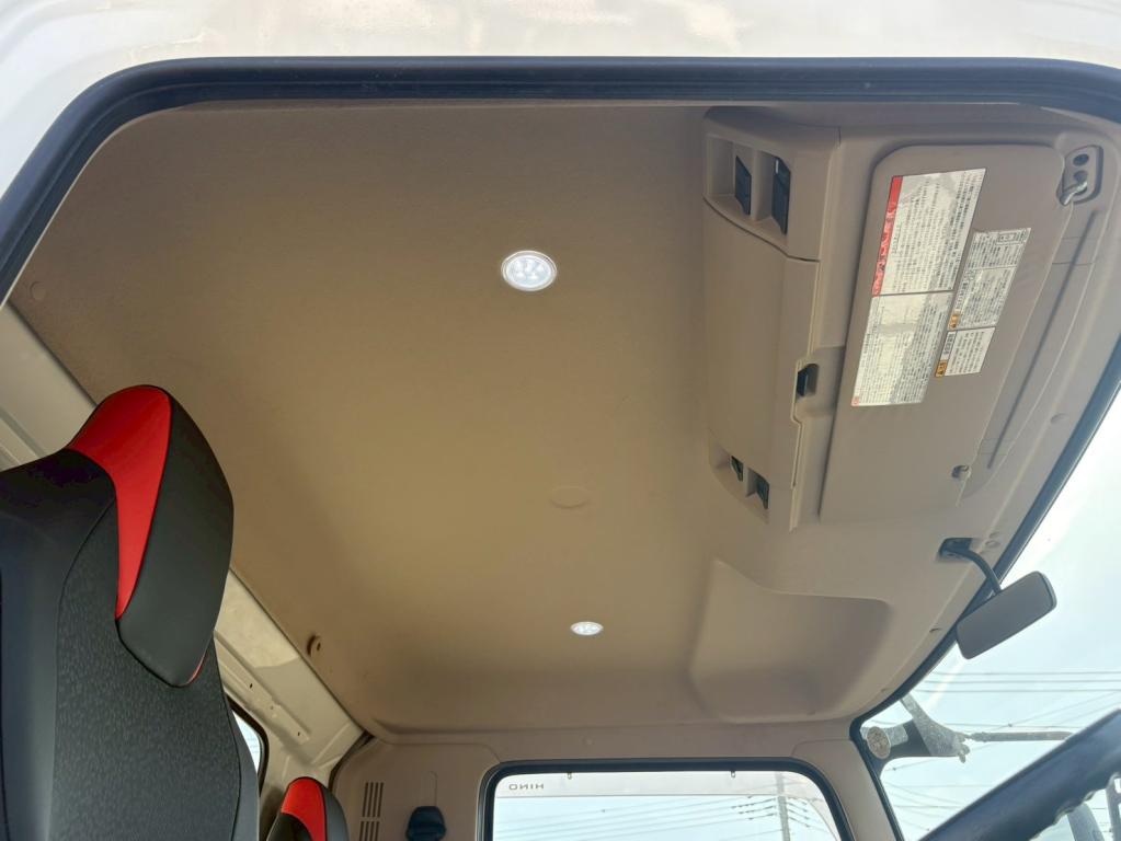 日野 レンジャー 2KG-FC2ABA(2WD)の写真24