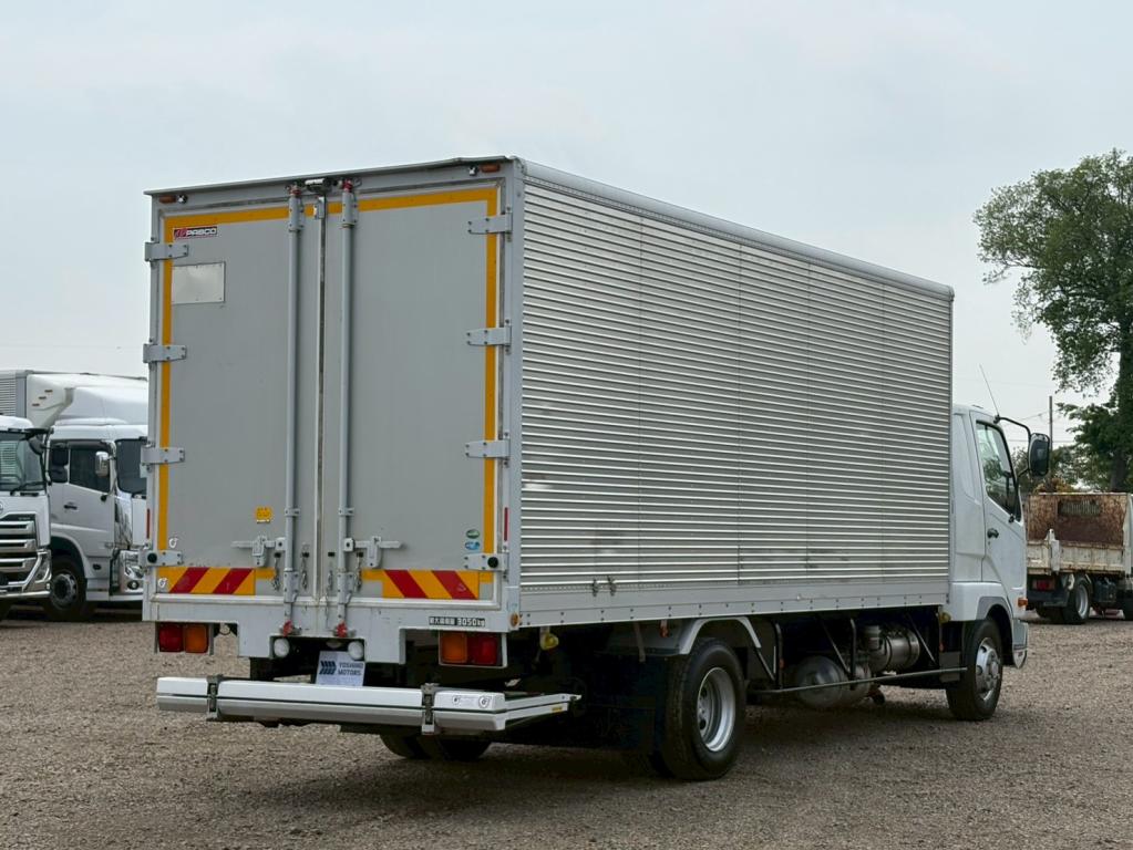 三菱 ファイター 2KG-FK61F(2WD)の写真4