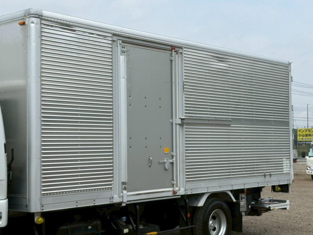 三菱 ファイター 2KG-FK61F(2WD)の写真6