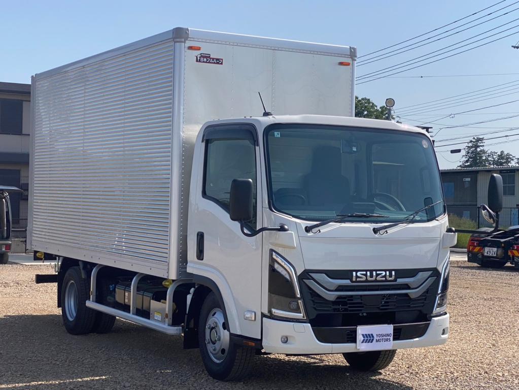 いすゞ エルフ 2TG-NMR88AM(2WD)の写真2