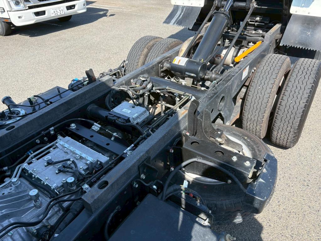 三菱 キャンター 2RG-FBA60(2WD)の写真14