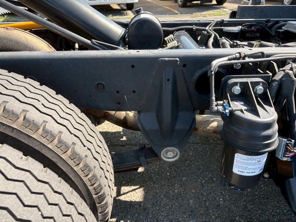 三菱 キャンター 2RG-FBA60(2WD)の写真17