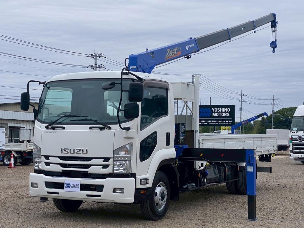 いすゞ フォワード 2RG-FRR90S2(2WD)の写真1