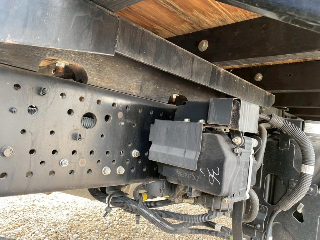 いすゞ フォワード 2RG-FRR90S2(2WD)の写真15