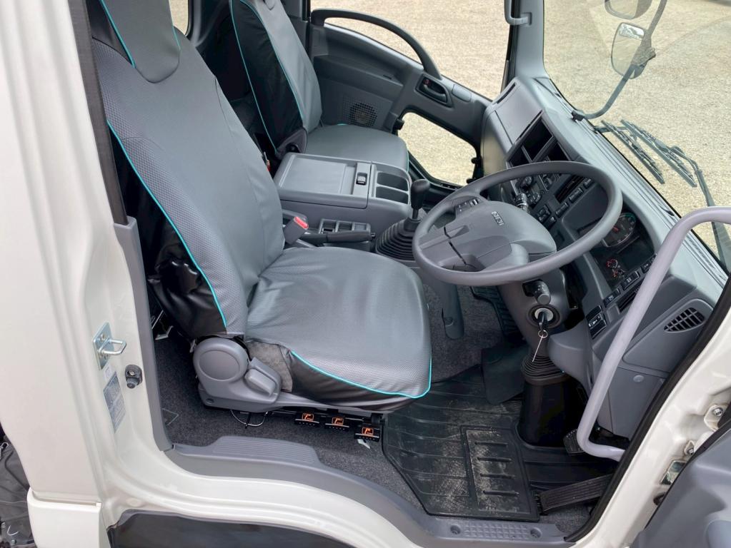 いすゞ フォワード 2RG-FRR90S2(2WD)の写真21