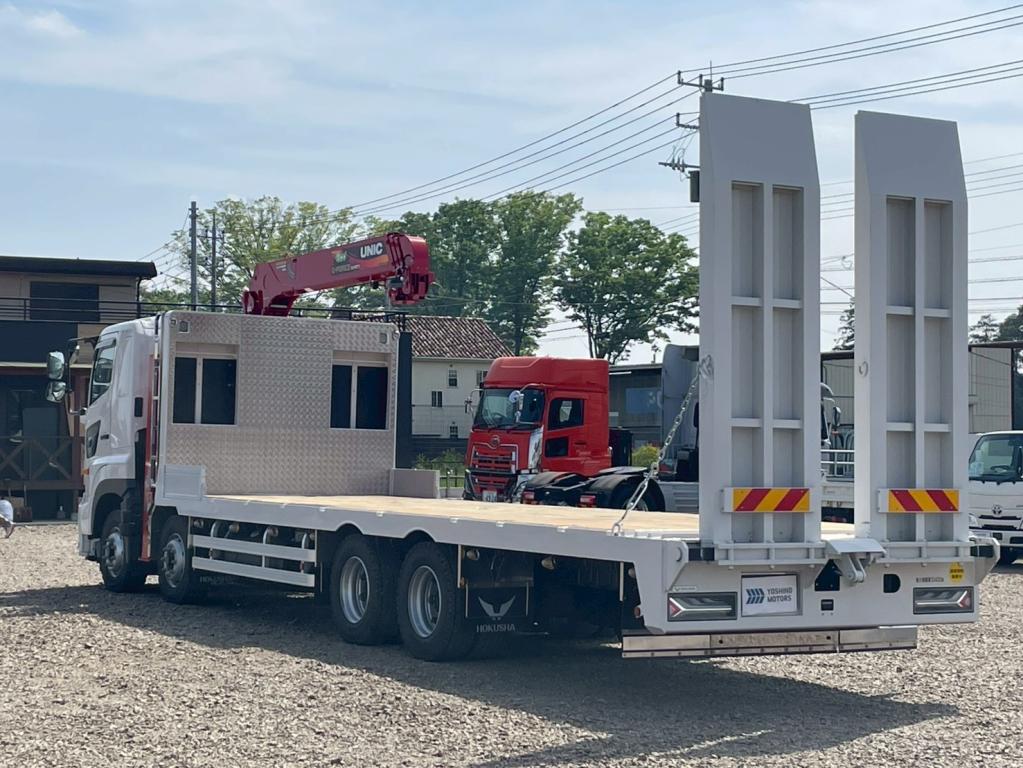 日野 プロフィア 2DG-FW1AHC(8x4)の写真3