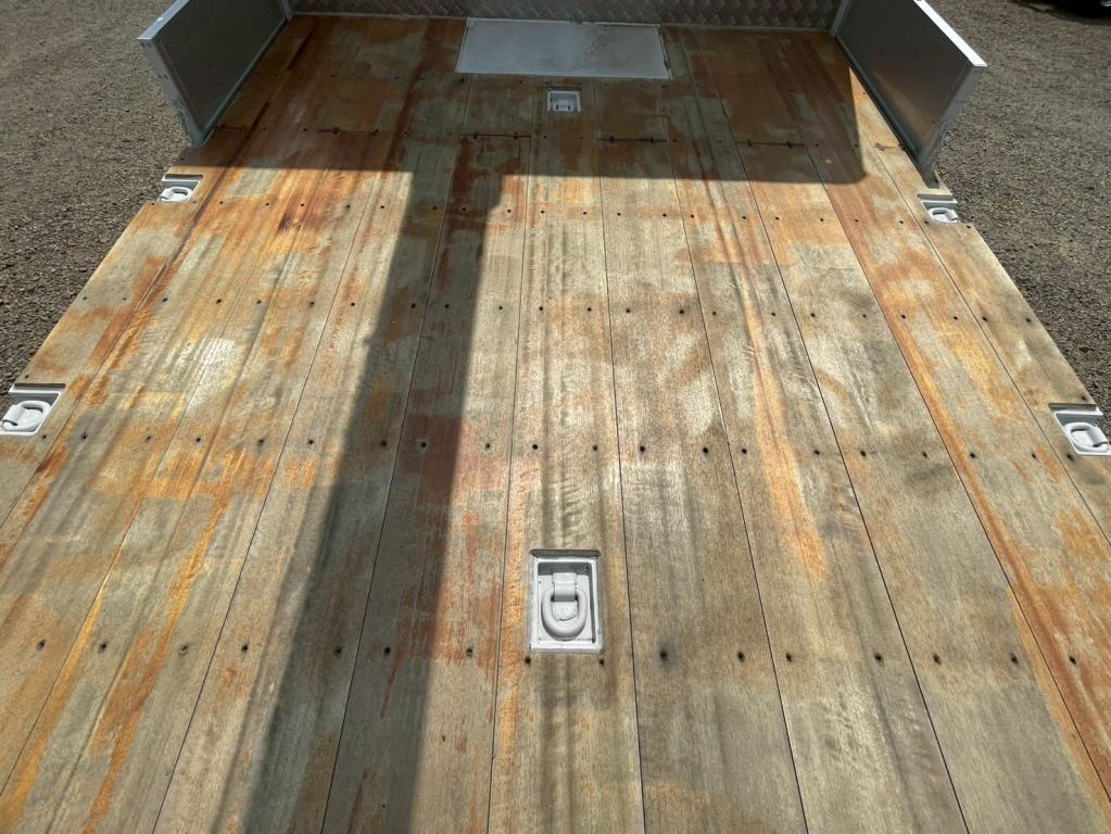 日野 プロフィア 2DG-FW1AHC(8x4)の写真8