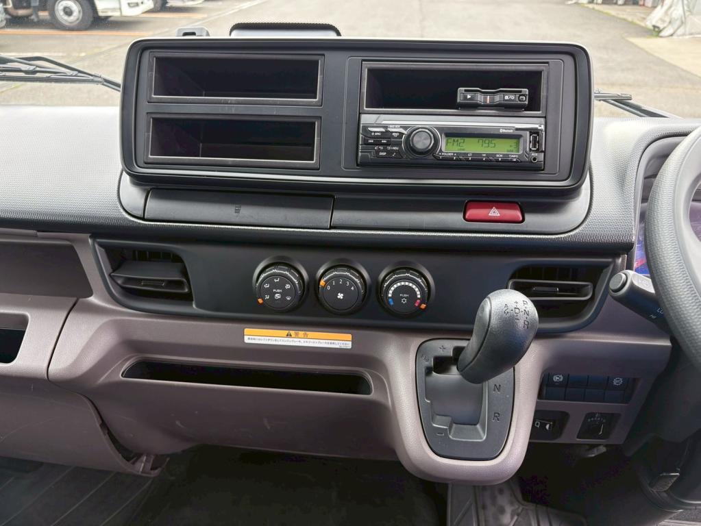 三菱 キャンター 2RG-FEB80(2WD)の写真22