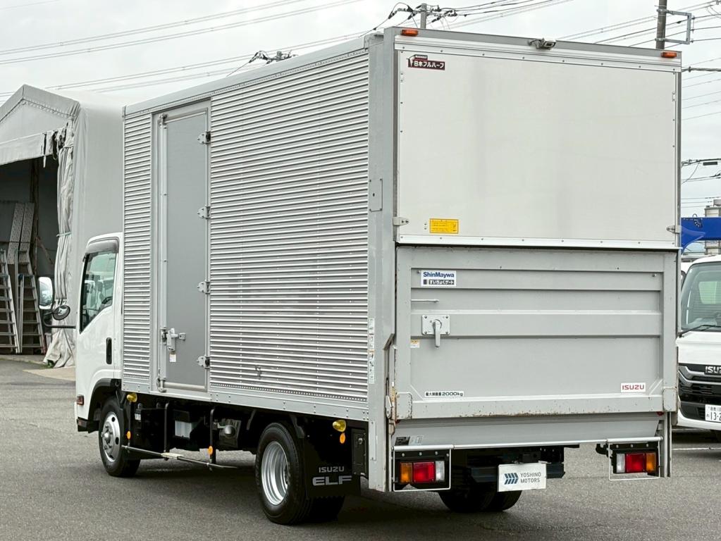 いすゞ エルフ 2RG-NPR88AN(2WD)の写真3
