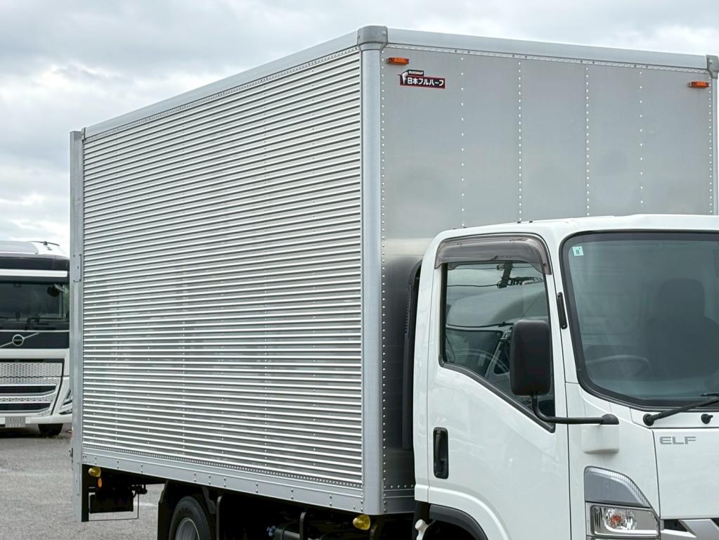 いすゞ エルフ 2RG-NPR88AN(2WD)の写真5