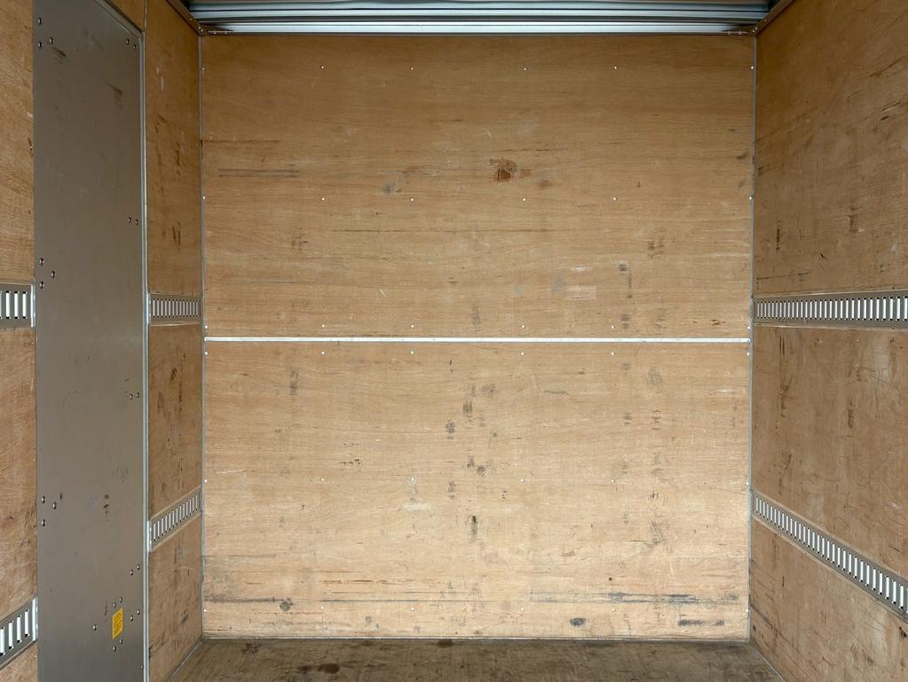 いすゞ エルフ 2RG-NPR88AN(2WD)の写真7