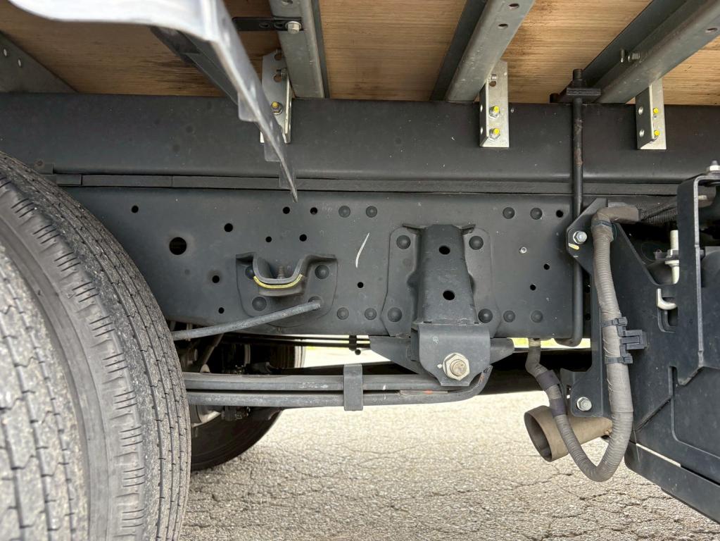 いすゞ エルフ 2RG-NPR88AN(2WD)の写真16