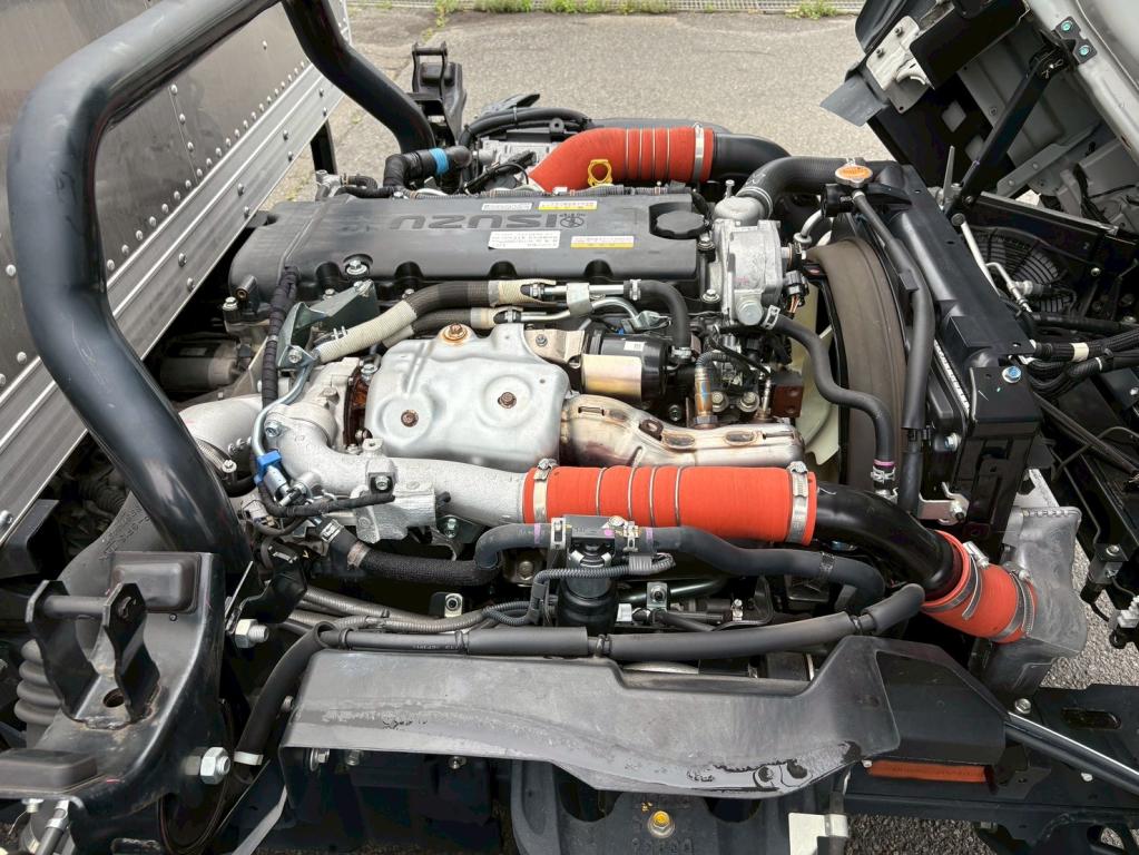 いすゞ エルフ 2RG-NPR88AN(2WD)の写真19