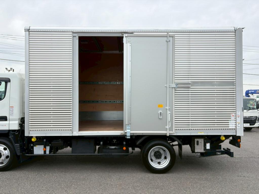 三菱 キャンター 2RG-FEB80(2WD)の写真14