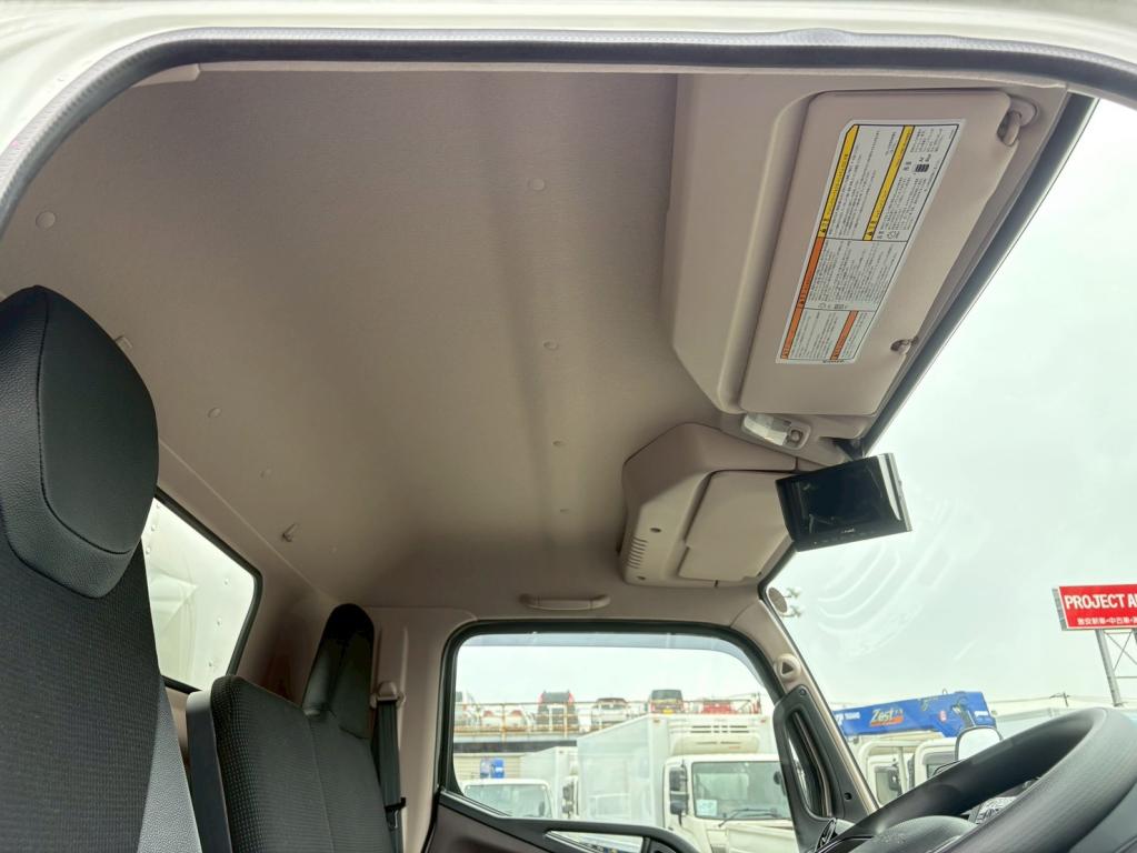 三菱 キャンター 2RG-FEB80(2WD)の写真24