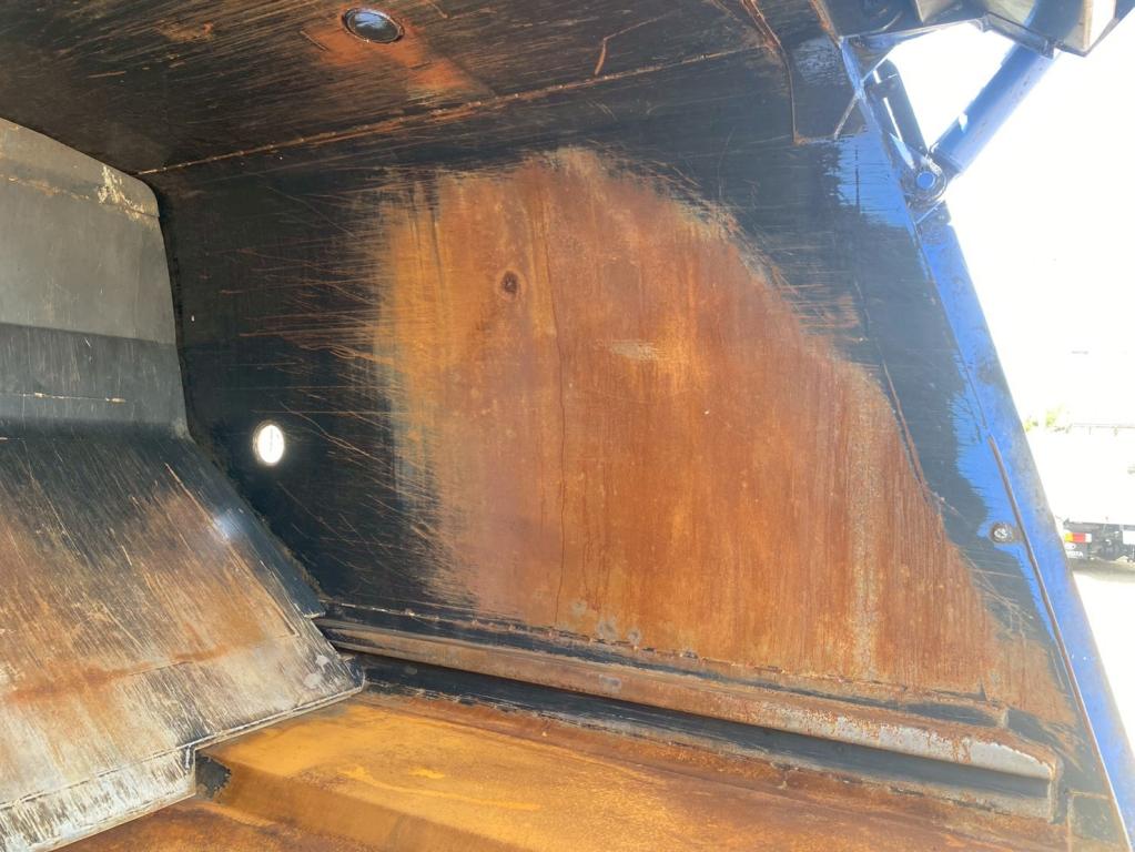 いすゞ エルフ TPG-NMR85AN(2WD)の写真10