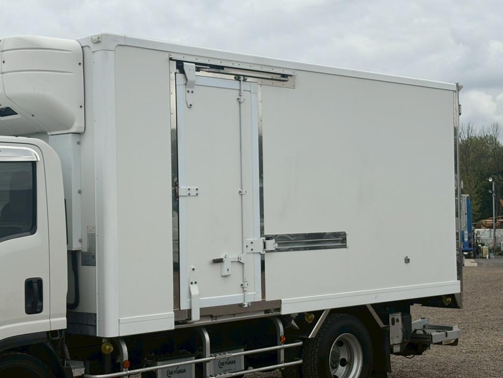 いすゞ エルフ 2RG-NPR88YN(2WD)の写真6