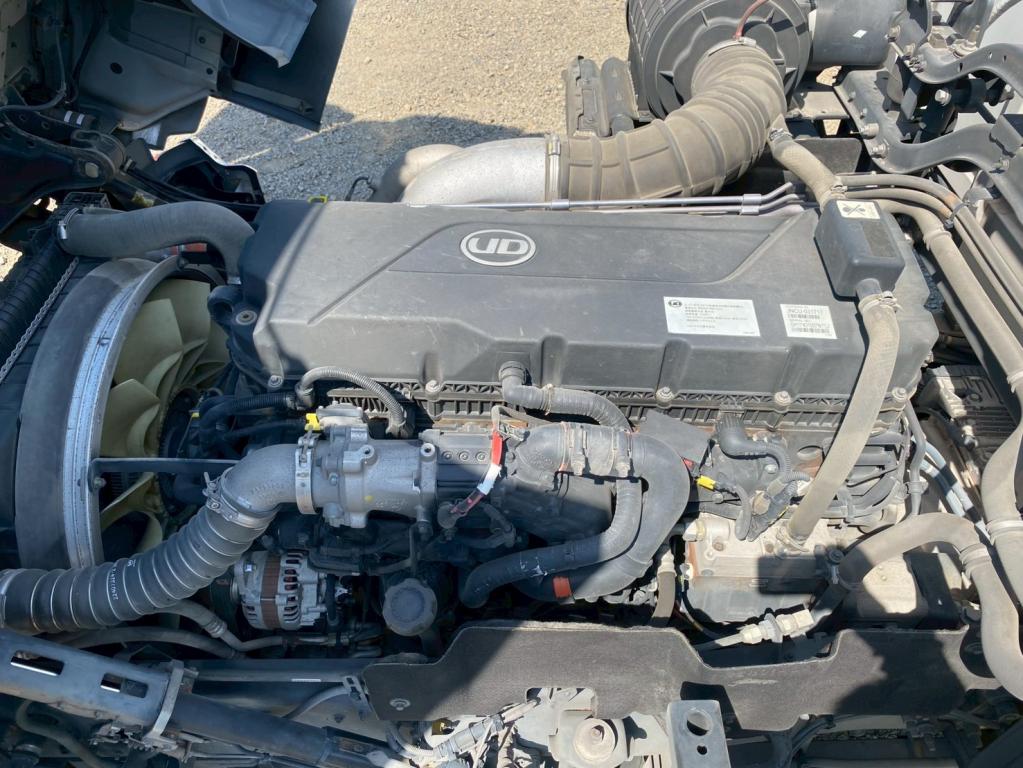 UD クオン 2PG-CG5CA(8x4)の写真18