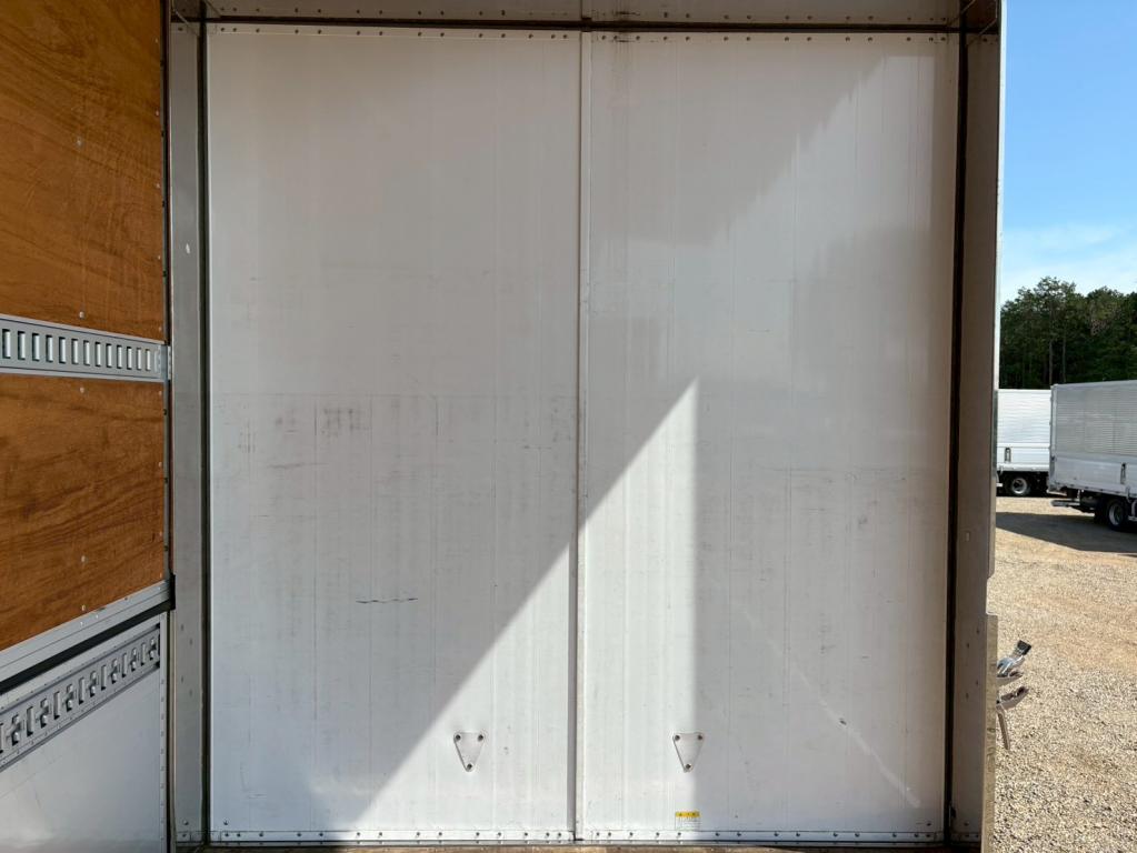 UD クオン 2PG-CG5CA(8x4)の写真11