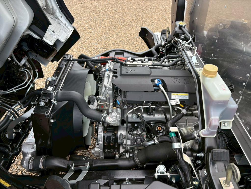 三菱 キャンター 2RG-FEB80(2WD)の写真19