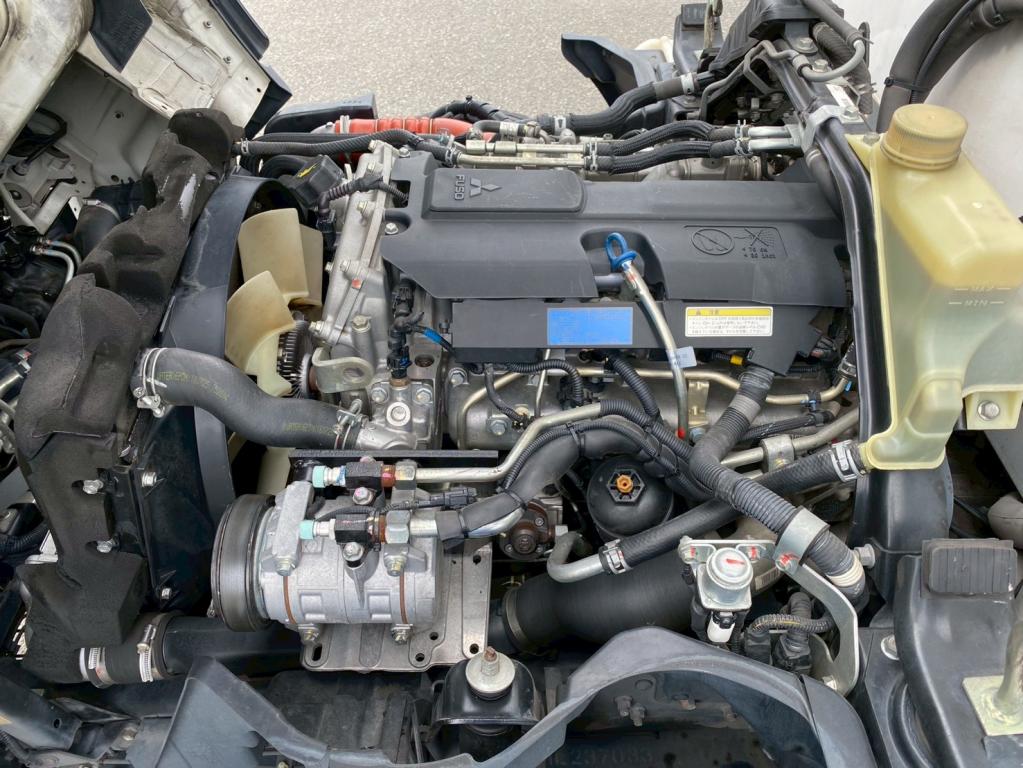 三菱 キャンター TPG-FBA50(2WD)の写真18