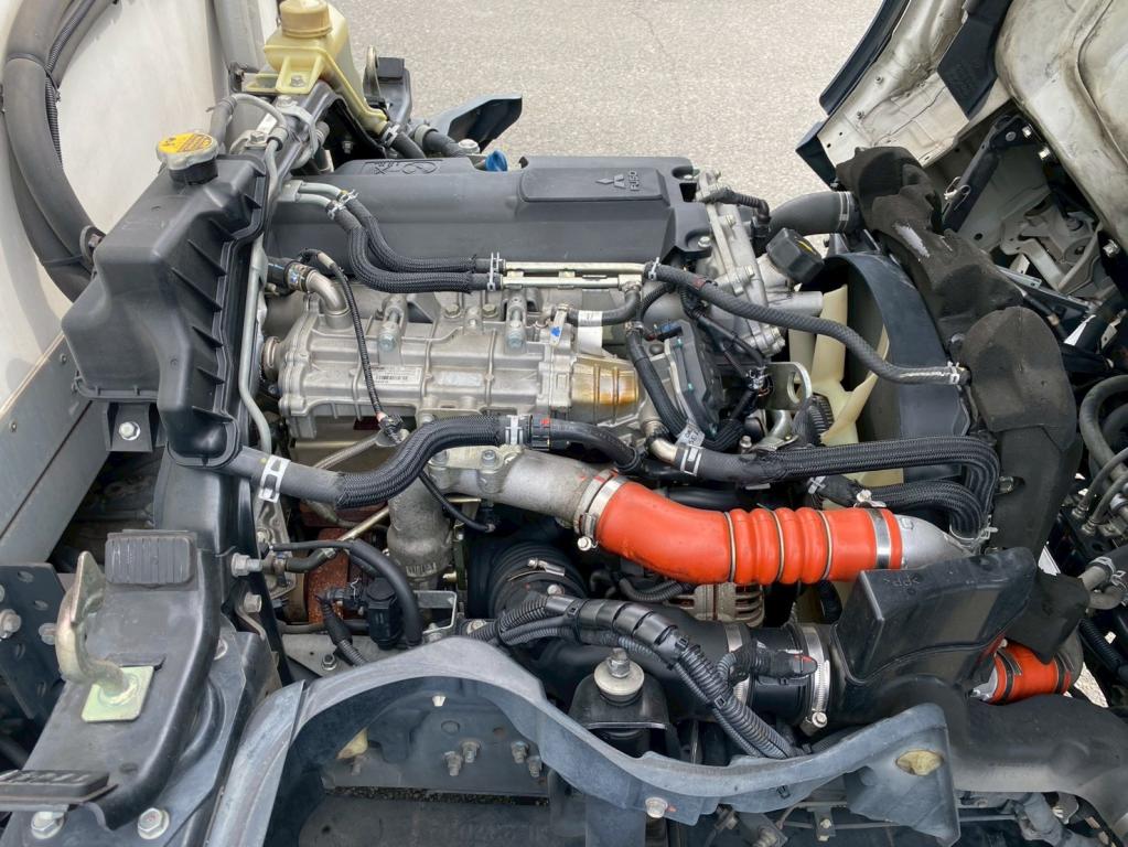 三菱 キャンター TPG-FBA50(2WD)の写真19
