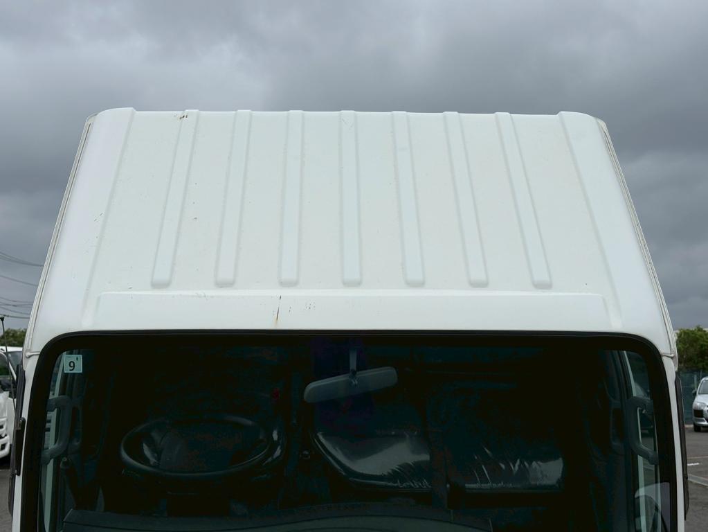 いすゞ エルフ 2RG-NJR88AD(2WD)の写真20