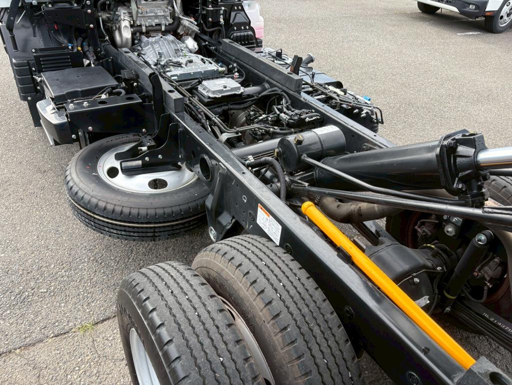 三菱 キャンター 2RG-FBA60(2WD)の写真15