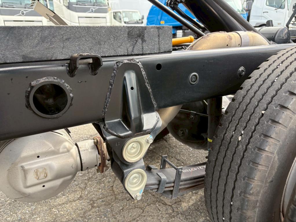 三菱 キャンター 2RG-FBA60(2WD)の写真16