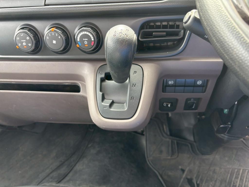三菱 キャンター 2RG-FBA60(2WD)の写真23