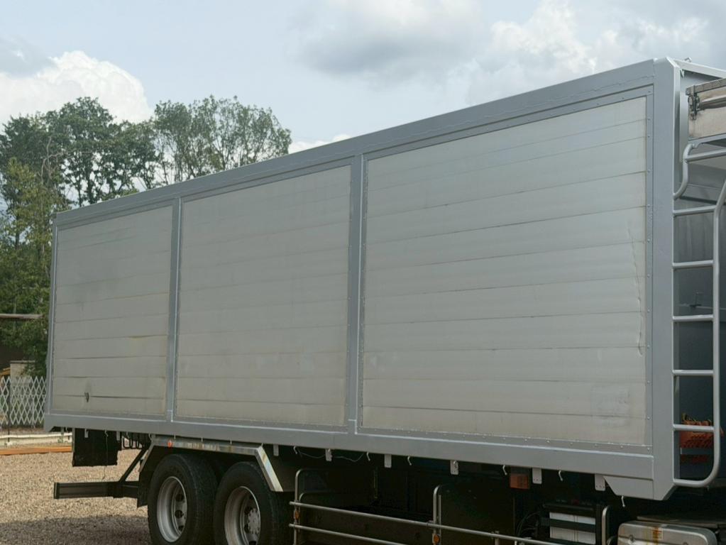 UD クオン LDG-CD5ZL(6x2)の写真5