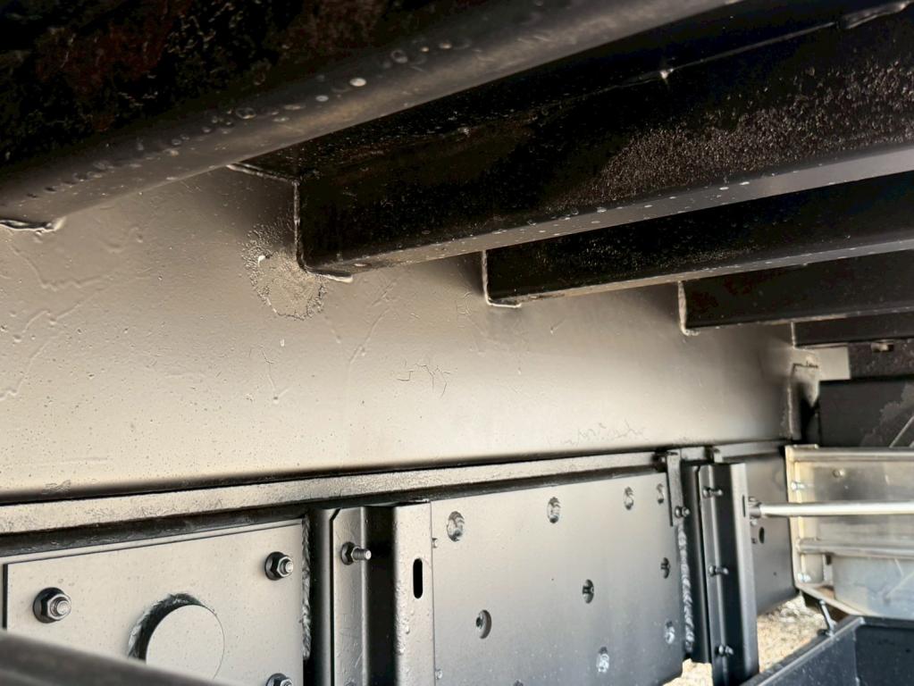 UD クオン LDG-CD5ZL(6x2)の写真16