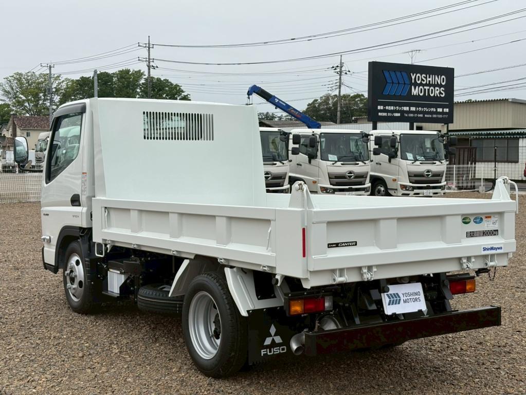 三菱 キャンター 2RG-FBA30(2WD)の写真2