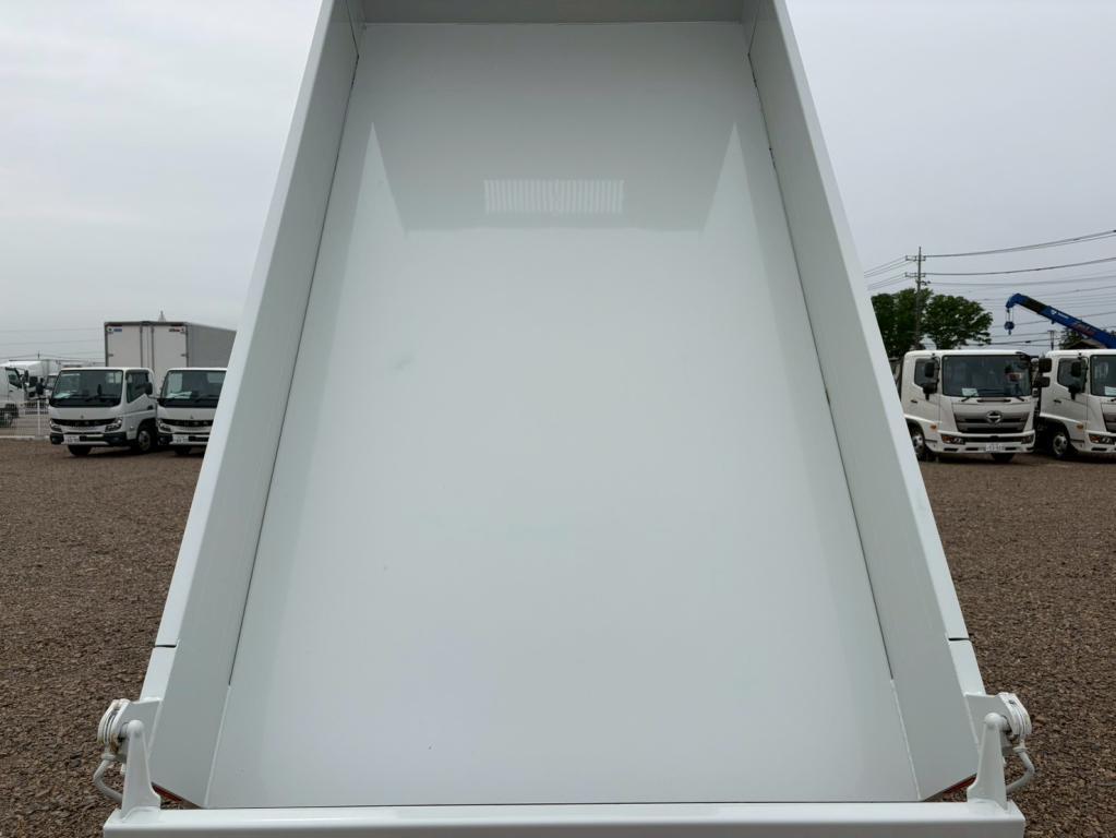 三菱 キャンター 2RG-FBA30(2WD)の写真7