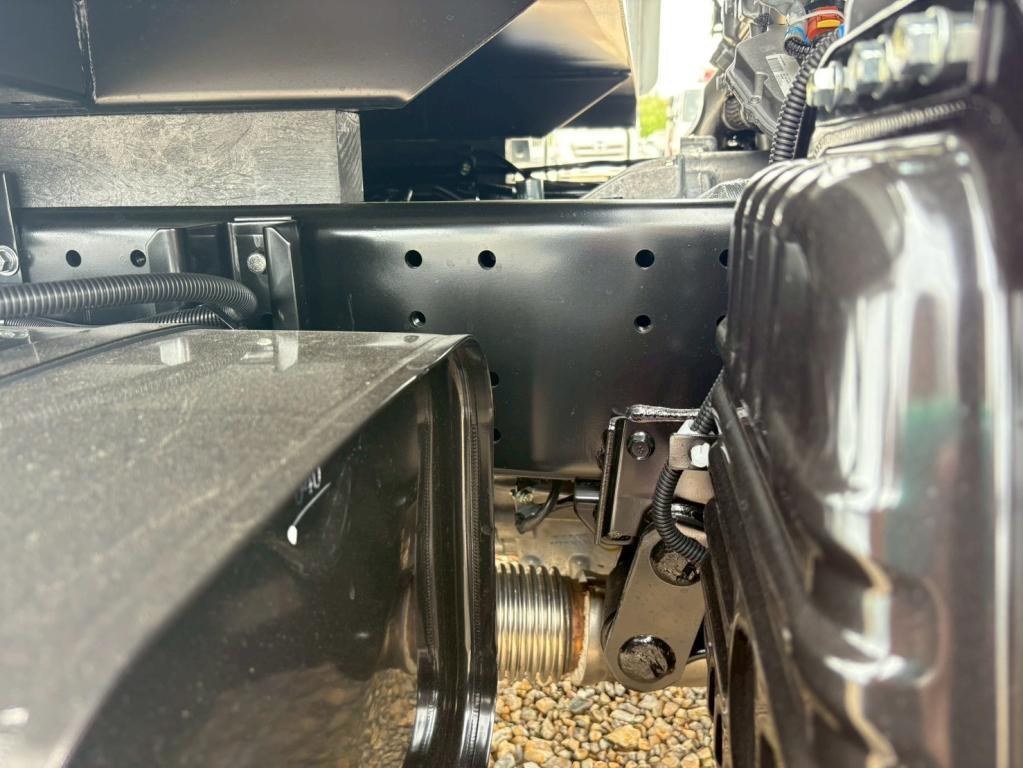三菱 キャンター 2RG-FBA30(2WD)の写真17
