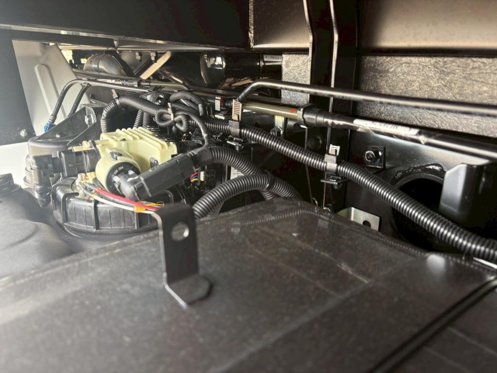 三菱 キャンター 2RG-FBA60(2WD)の写真16