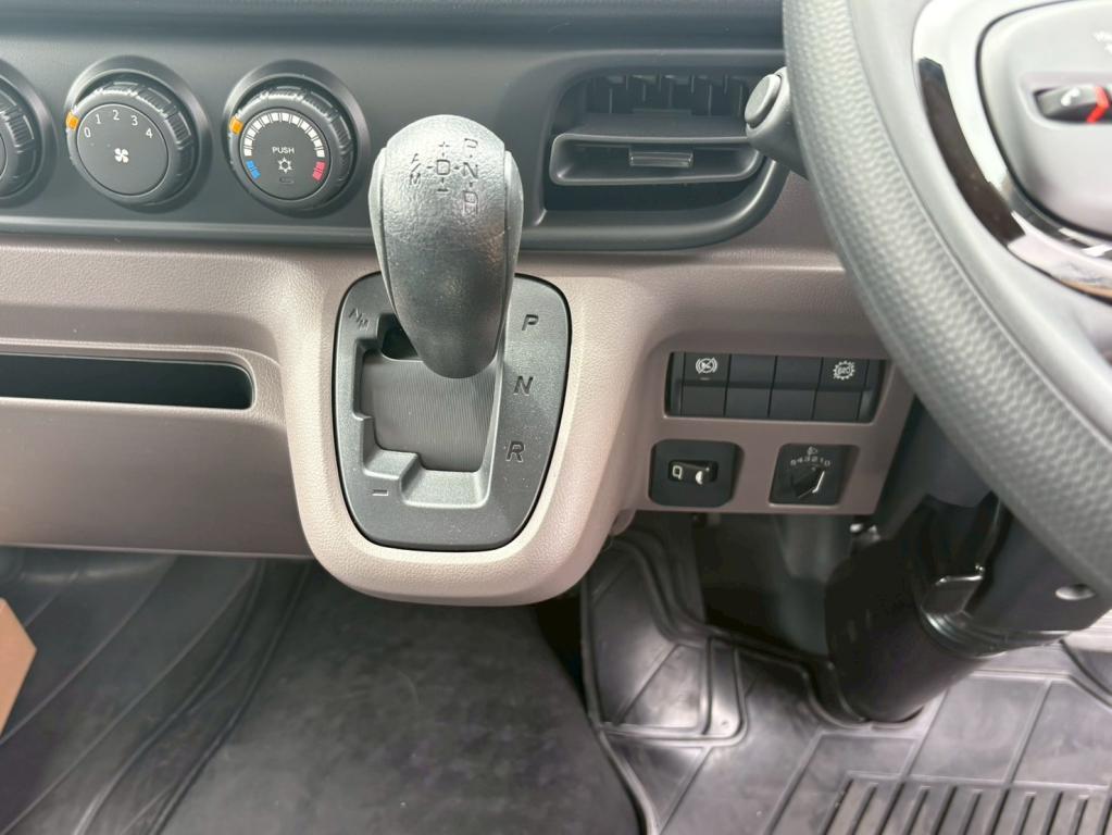 三菱 キャンター 2RG-FBA60(2WD)の写真22