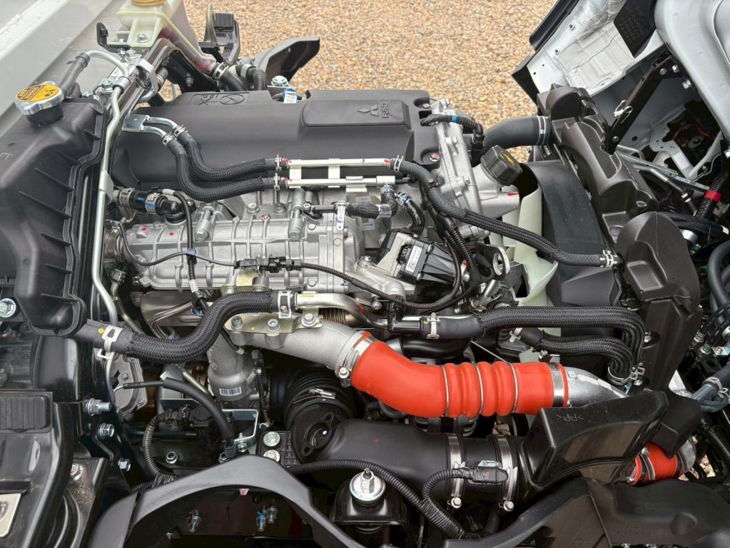 三菱 キャンター 2RG-FBA60(2WD)の写真20