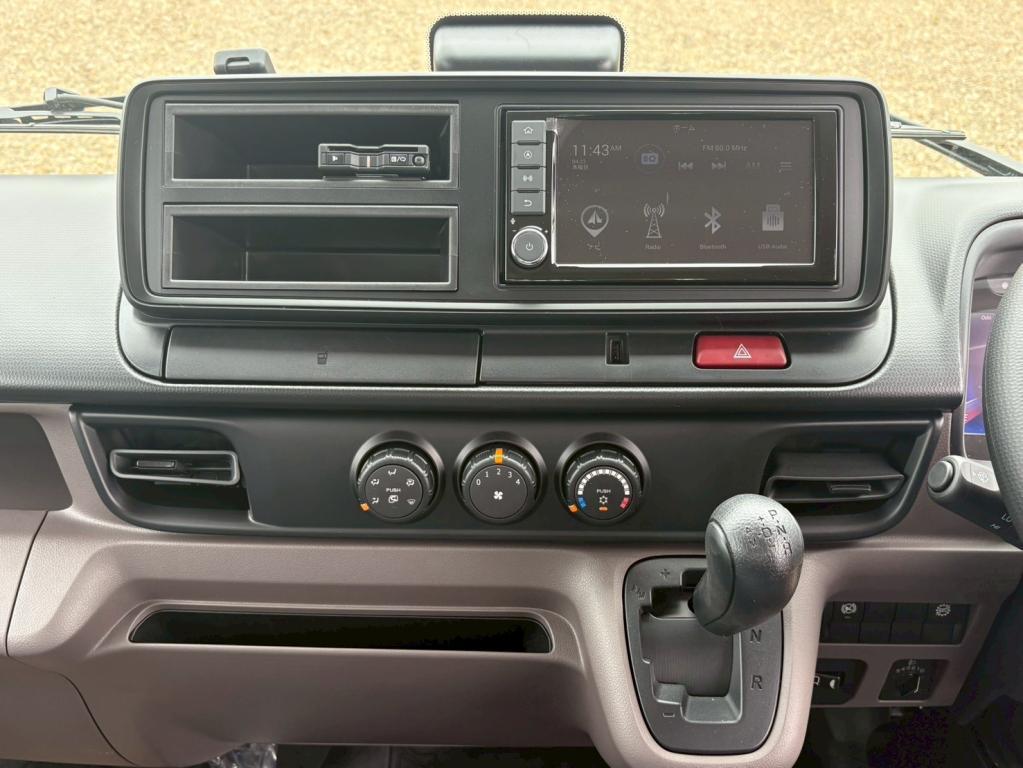 三菱 キャンター 2RG-FBA60(2WD)の写真22